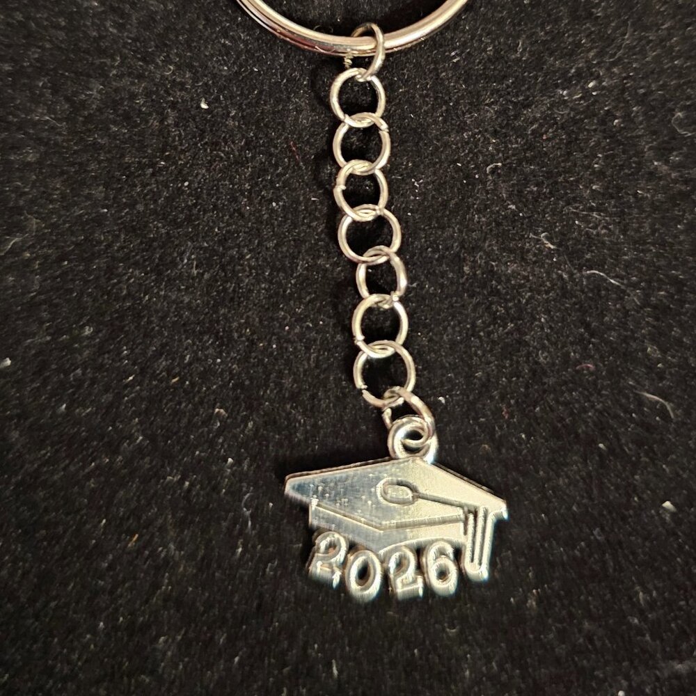 Class of 2026 Silver Graduation Cap Keychain – Handmade Keepsake